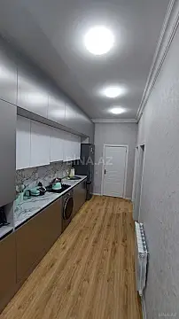 Satılır 2 otaqlı mənzil 64 m²