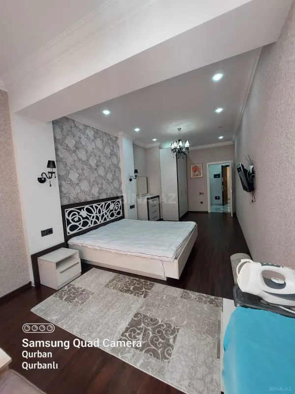 Kirayə verilir 2 otaqlı mənzil 67 m²