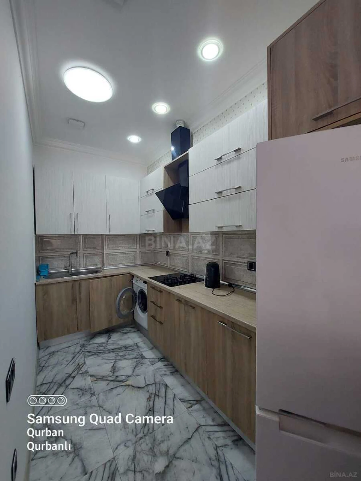 Kirayə verilir 2 otaqlı mənzil 67 m²