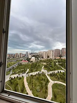 Satılır 6 otaqlı mənzil 195 m² — Bakı 6 otaq 195.00 m²