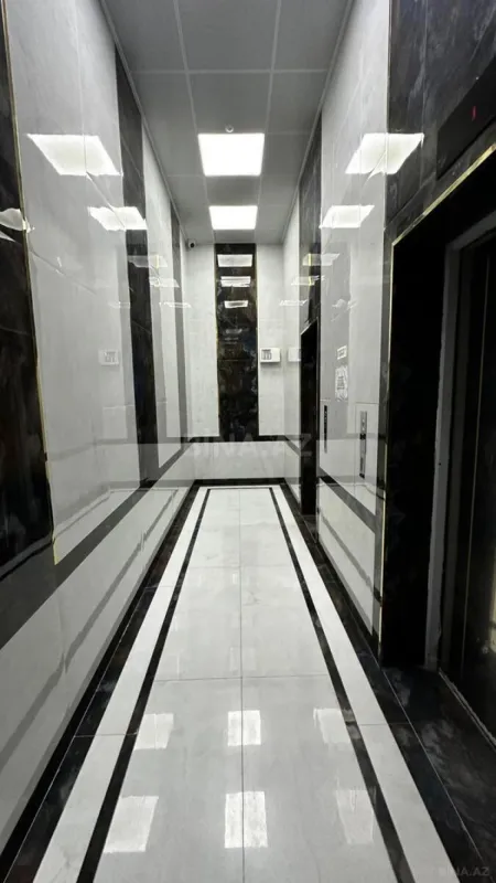 Satılır 2 otaqlı mənzil 81 m²