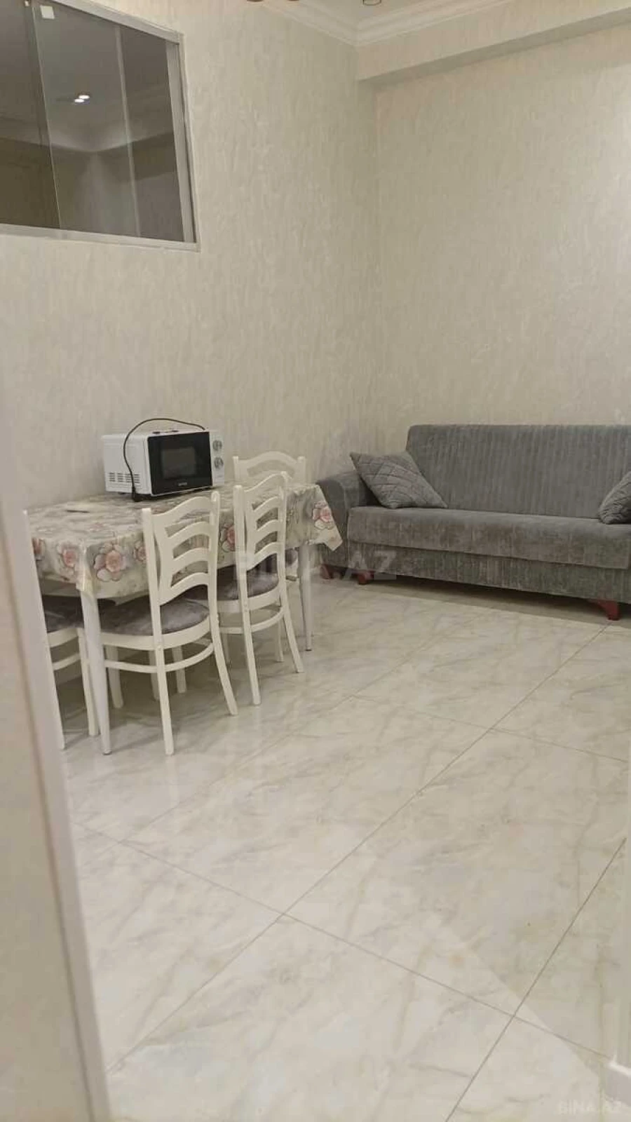 Kirayə verilir 3 otaqlı mənzil 65 m²