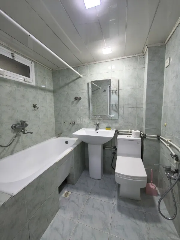Satılır 1 otaqlı mənzil 40 m²