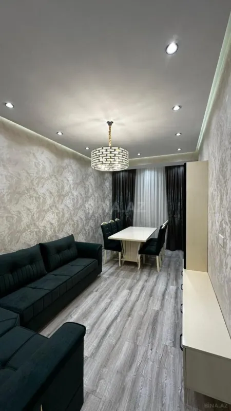 Satılır 2 otaqlı mənzil 78 m²