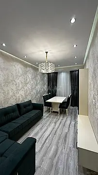 Satılır 2 otaqlı mənzil 78 m²