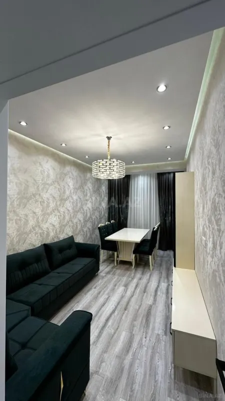 Satılır 2 otaqlı mənzil 78 m²