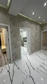 Satılır 2 otaqlı mənzil 78 m²
