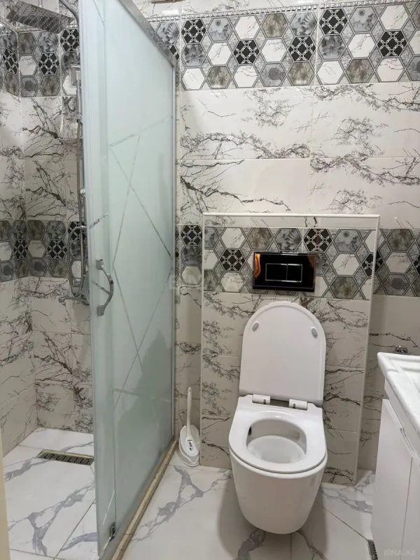 Kirayə verilir 2 otaqlı mənzil 65 m²