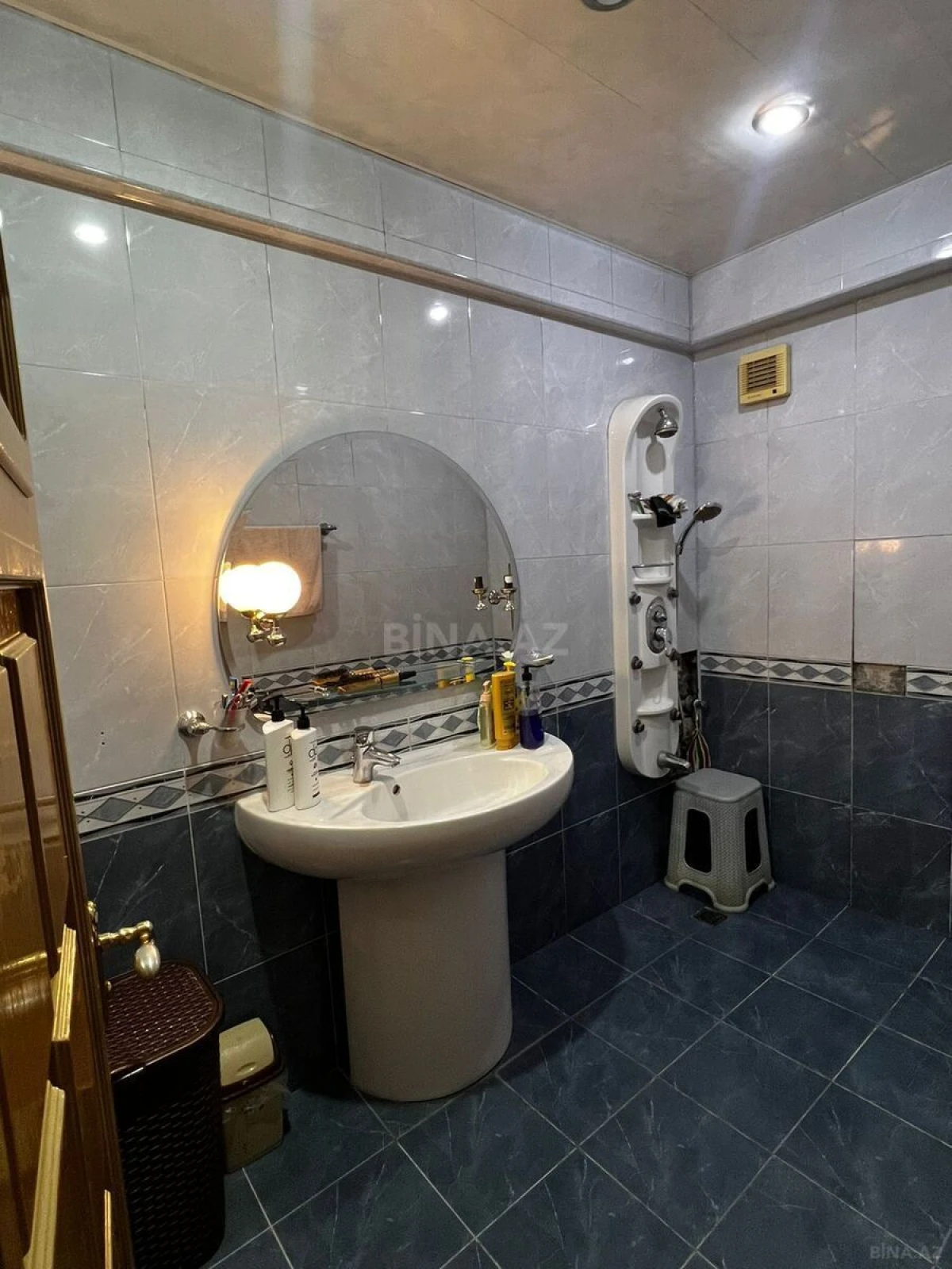 Satılır 3 otaqlı mənzil 100 m²