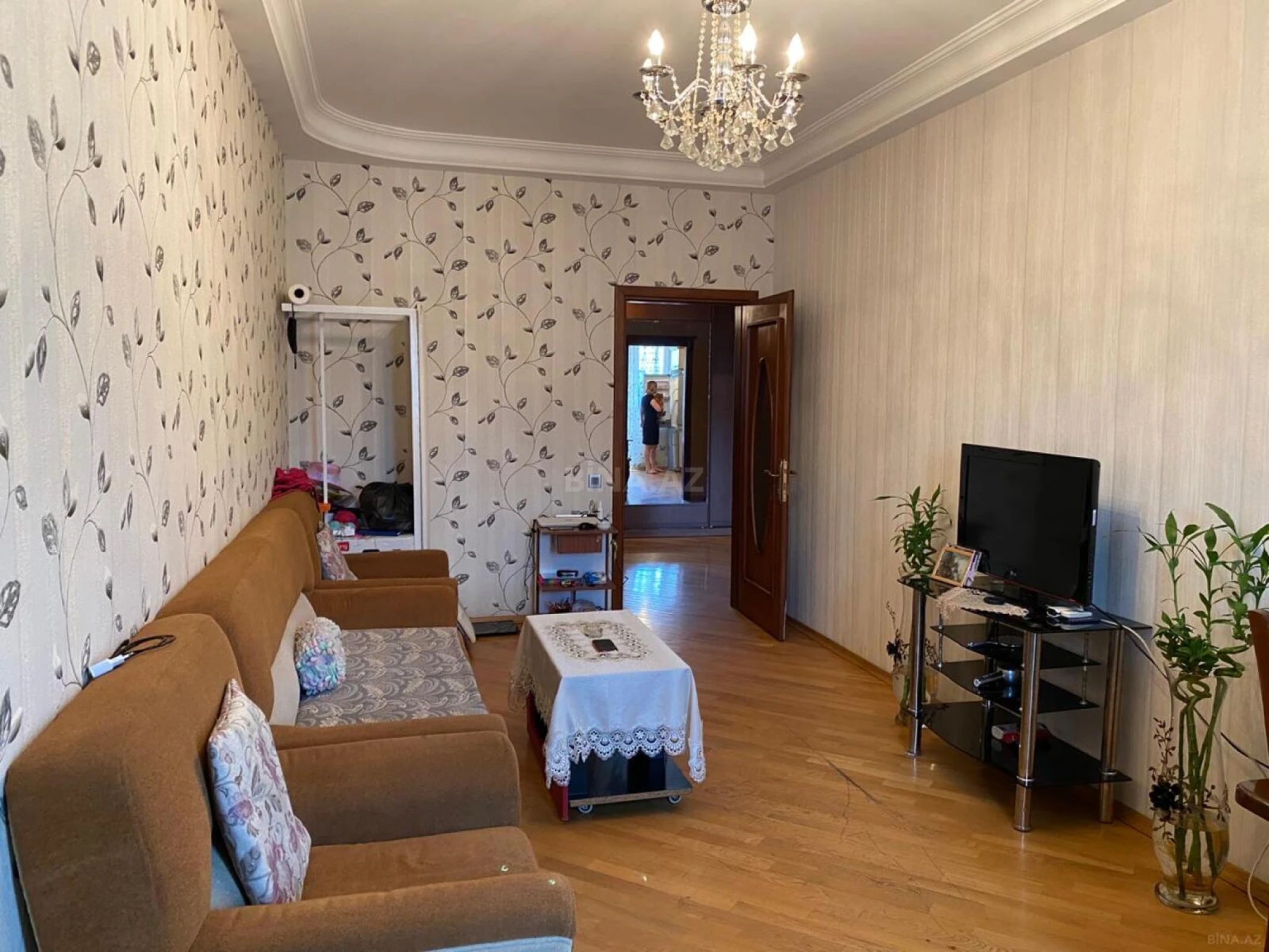 Kirayə verilir 2 otaqlı mənzil 91 m²