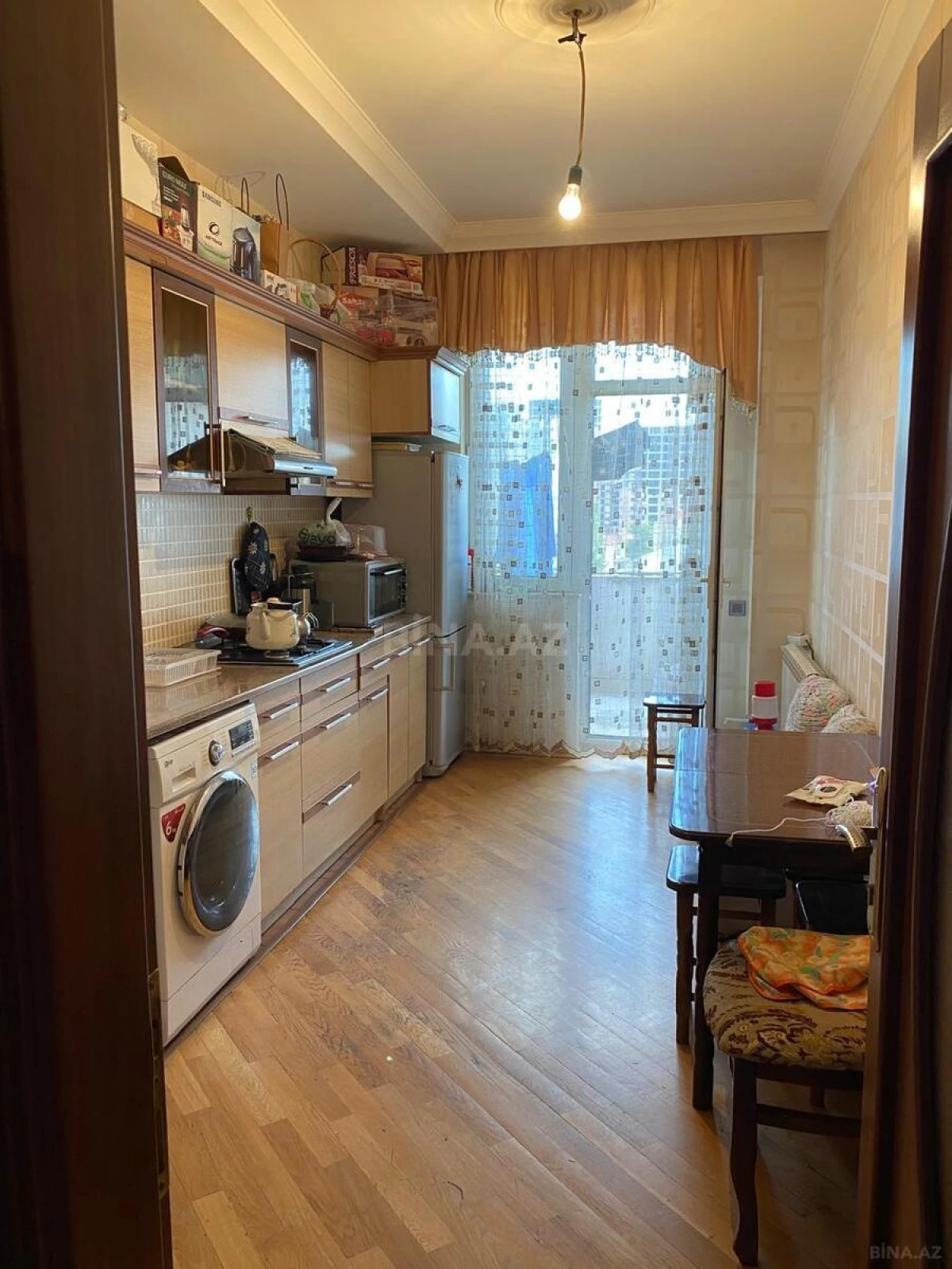 Kirayə verilir 2 otaqlı mənzil 91 m²