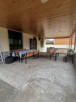 Satılır 6 otaqlı həyət evi 180 m²