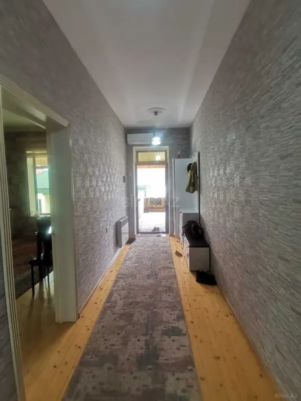 Satılır 6 otaqlı həyət evi 180 m²