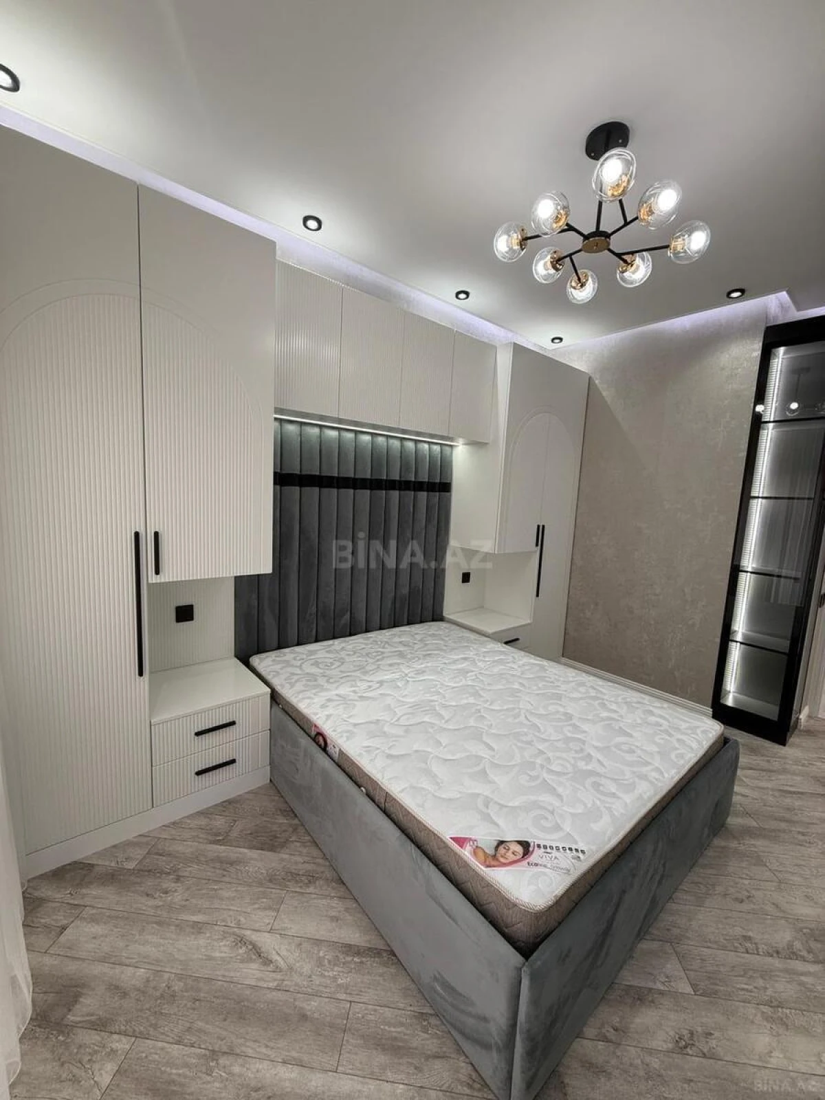 Satılır 2 otaqlı mənzil 55 m²