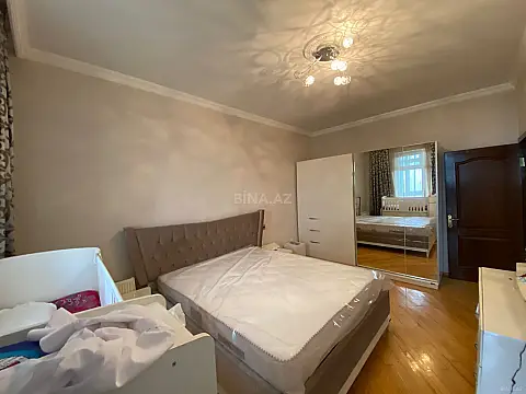 Kirayə verilir 2 otaqlı mənzil 87 m²