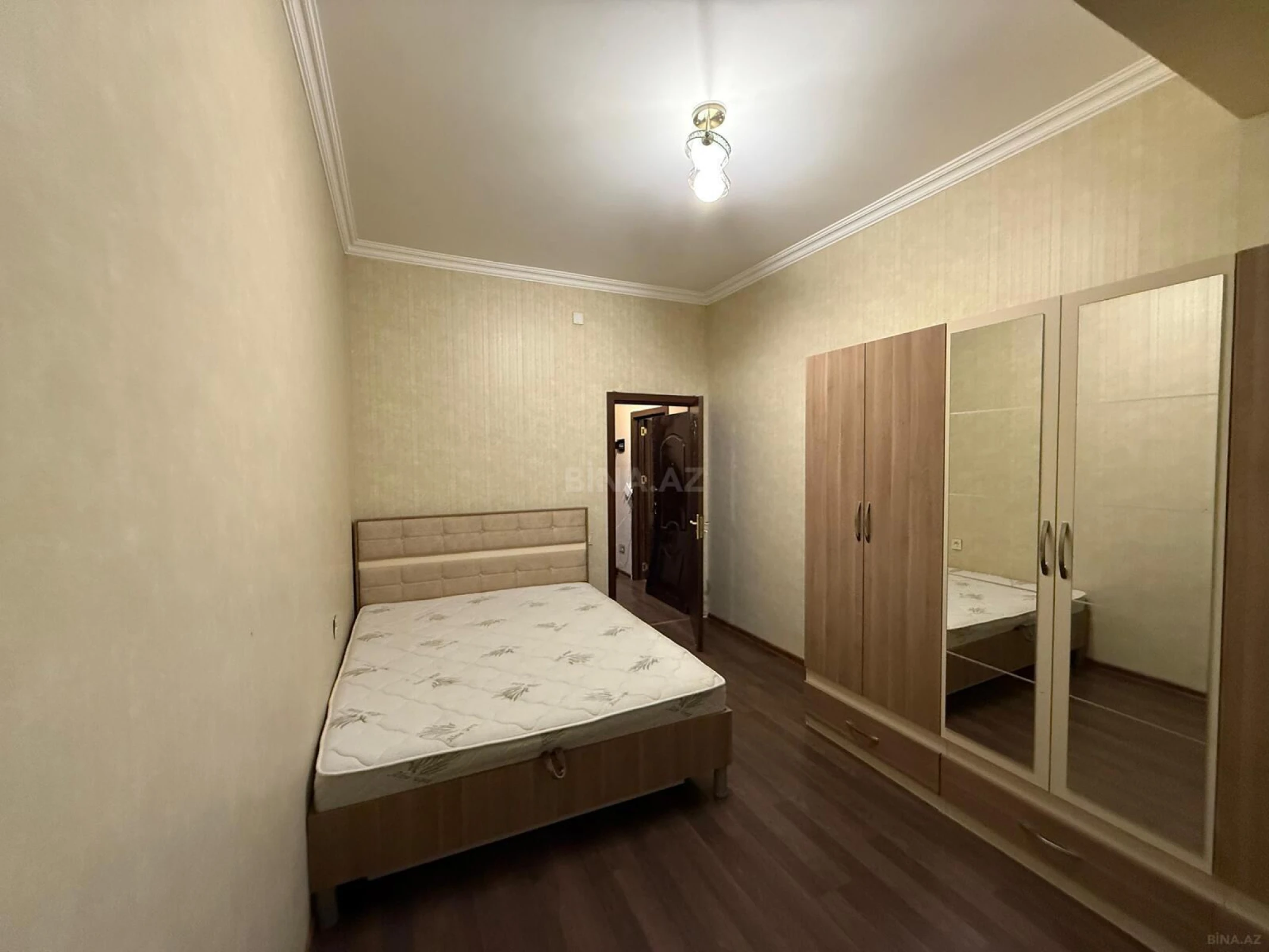 Kirayə verilir 1 otaqlı mənzil 40 m²