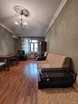 Kirayə verilir 3 otaqlı mənzil 80 m² — Bakı 3 otaq 80.00 m²