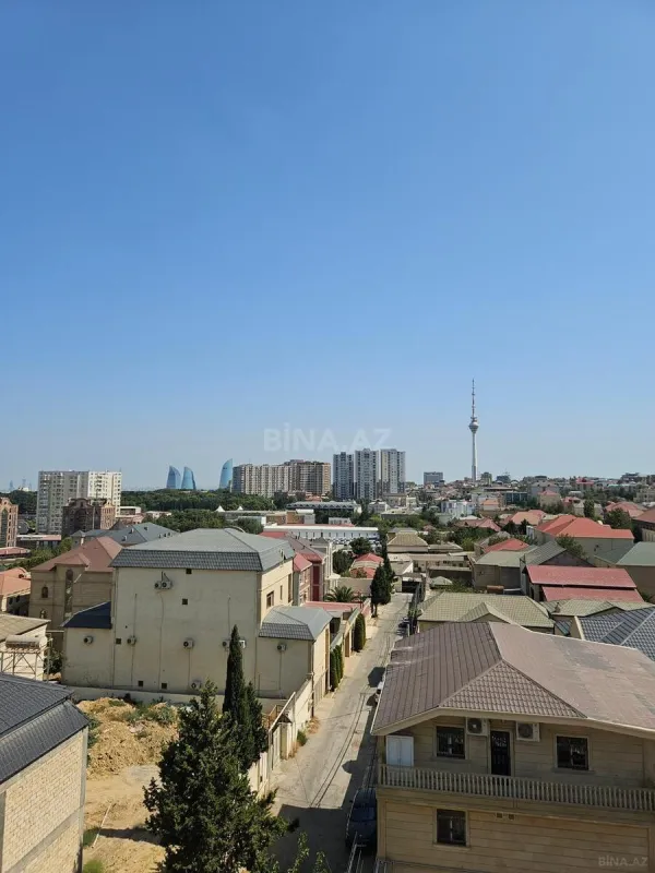 Satılır 3 otaqlı mənzil 130 m²