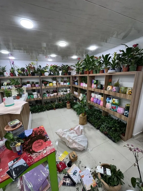 Satılır obyekt 85 m²