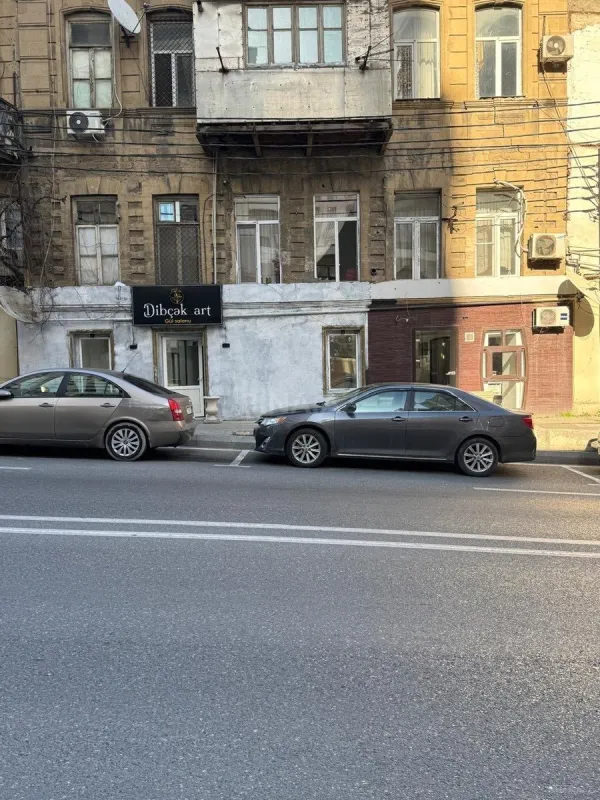 Satılır obyekt 85 m²