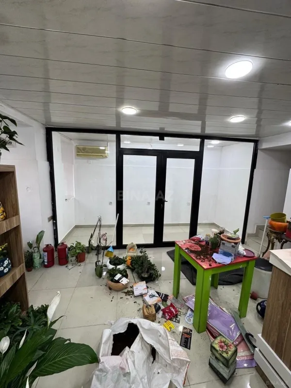 Satılır obyekt 85 m²