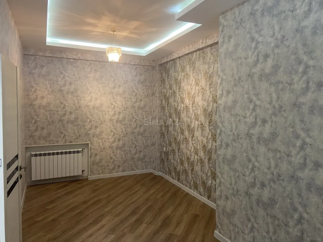 Satılır 2 otaqlı mənzil 73 m²