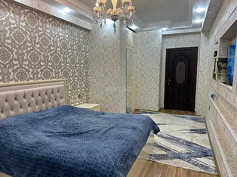 Satılır 2 otaqlı mənzil 100 m²