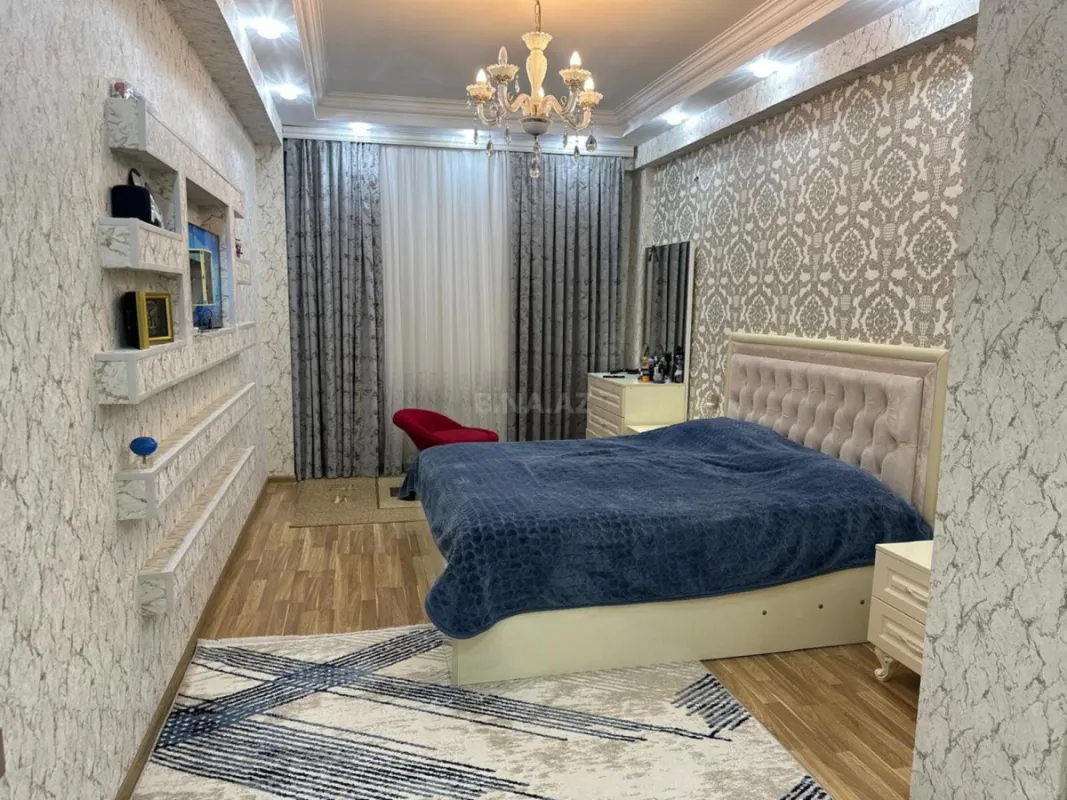 Satılır 2 otaqlı mənzil 100 m²