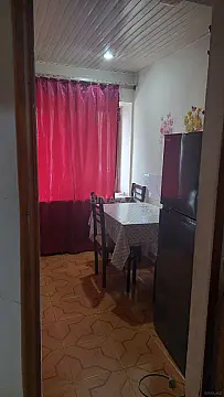 Kirayə verilir 2 otaqlı mənzil 46 m²