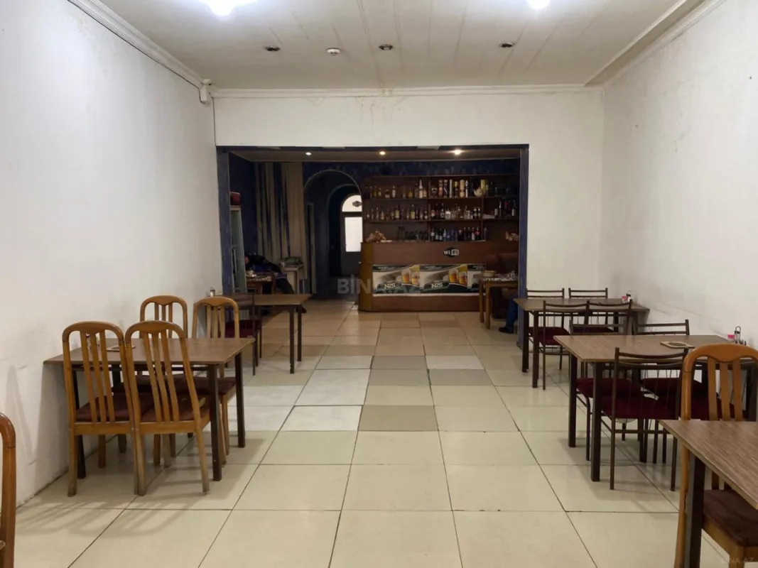 Kirayə verilir obyekt 370 m²