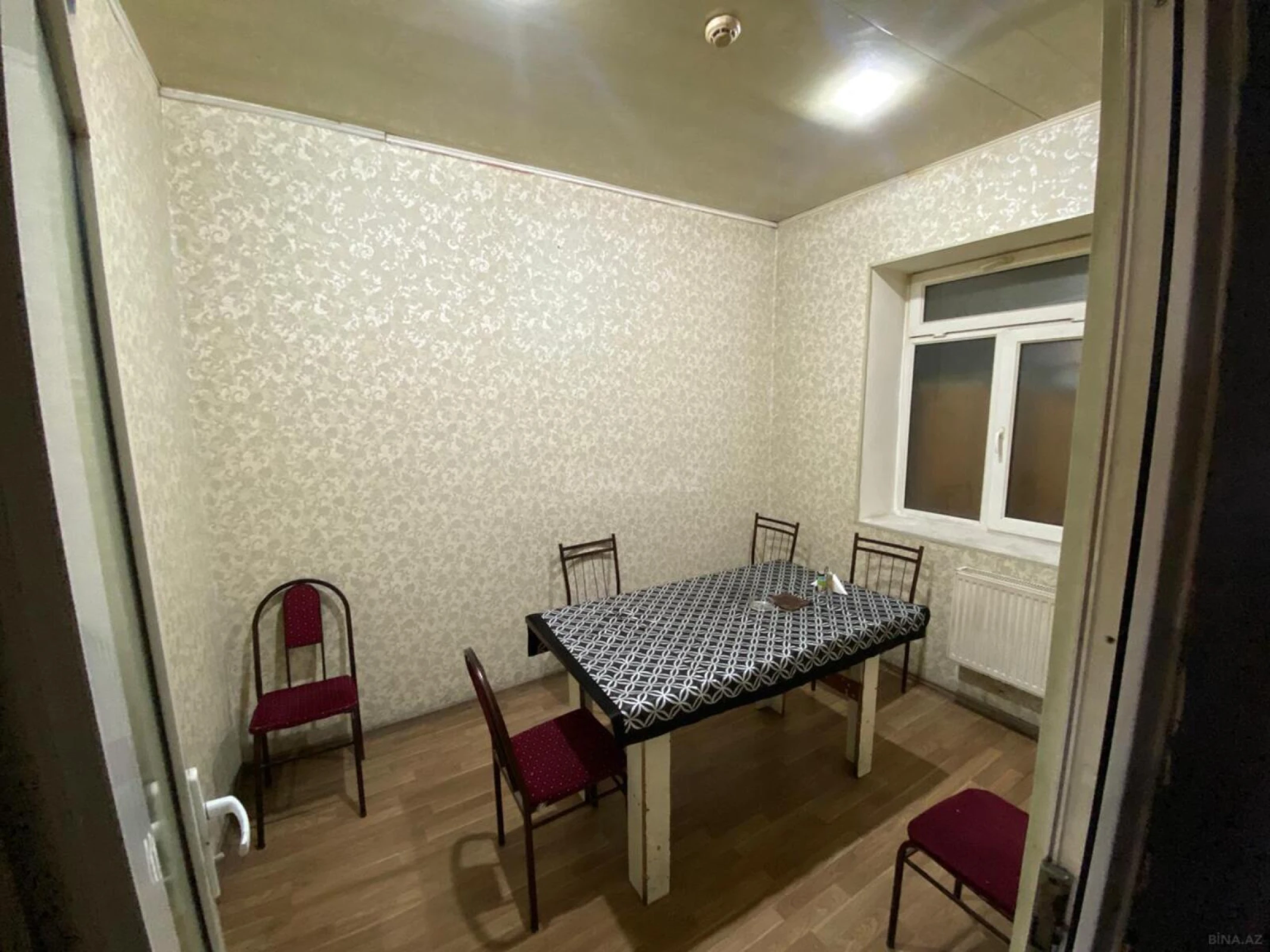 Kirayə verilir obyekt 370 m²