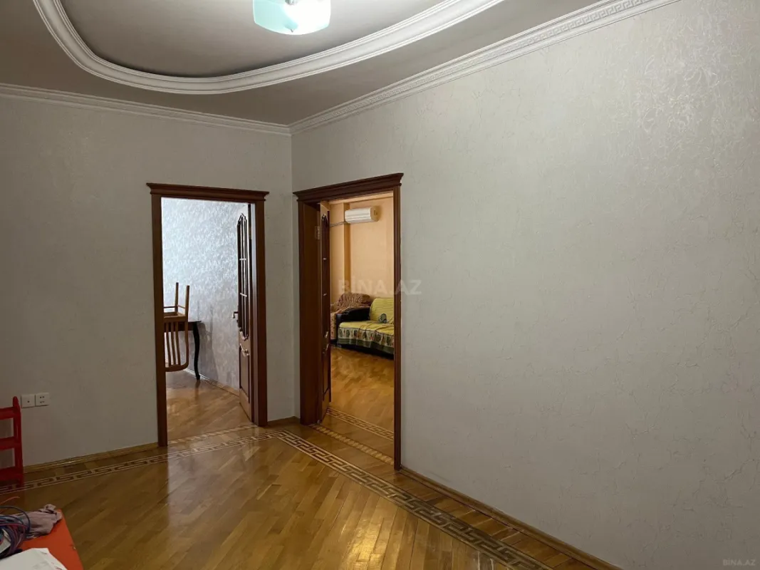 Kirayə verilir 3 otaqlı mənzil 110 m²