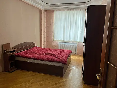 Kirayə verilir 3 otaqlı mənzil 110 m²