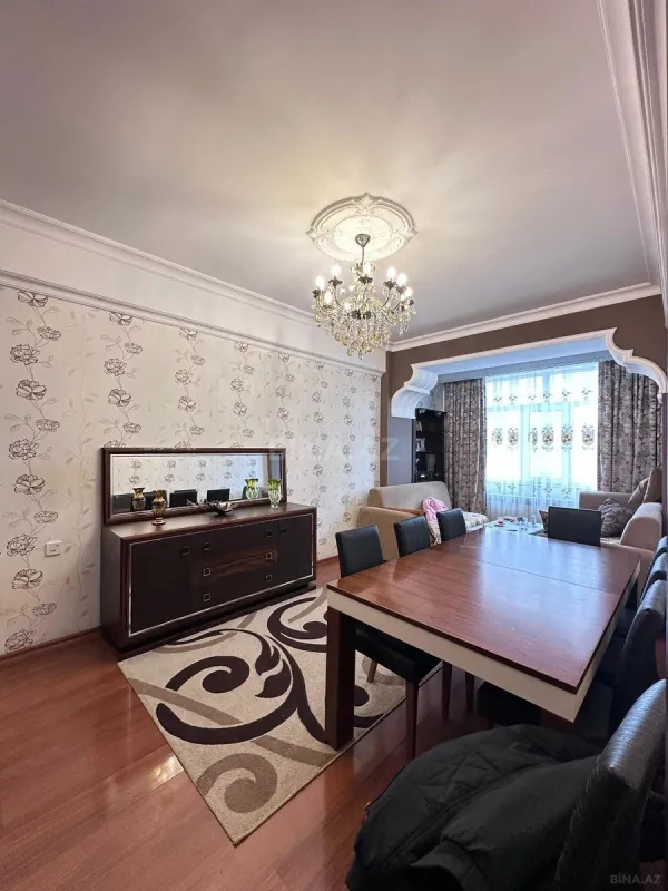 Satılır 2 otaqlı mənzil 65 m²