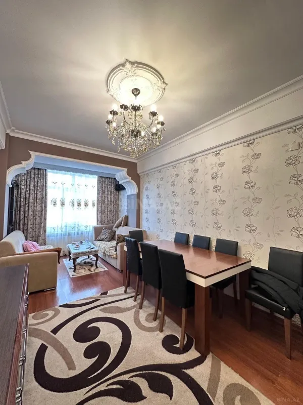Satılır 2 otaqlı mənzil 65 m²
