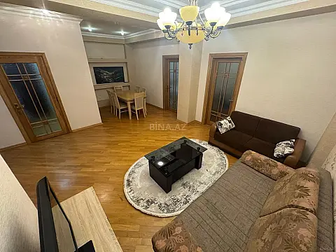 Kirayə verilir 3 otaqlı mənzil 100 m²