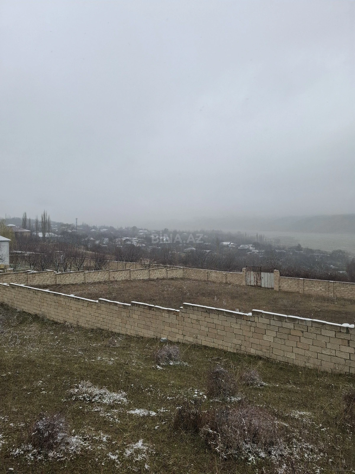 Satılır torpaq sahəsi 12 m²