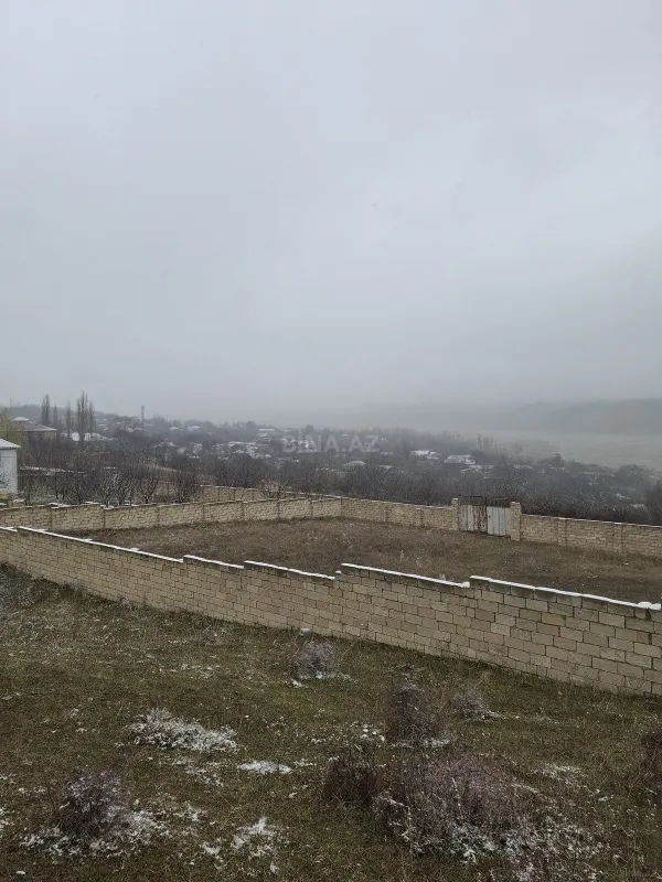 Satılır torpaq sahəsi 12 m²