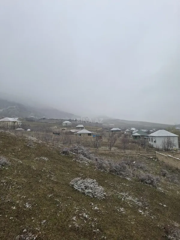 Satılır torpaq sahəsi 12 m²