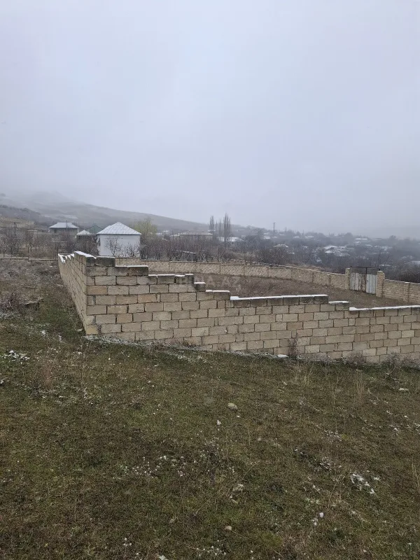 Satılır torpaq sahəsi 12 m²