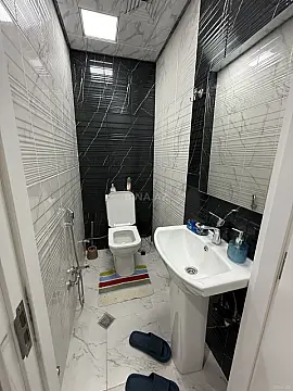 Kirayə verilir 2 otaqlı mənzil 62 m²