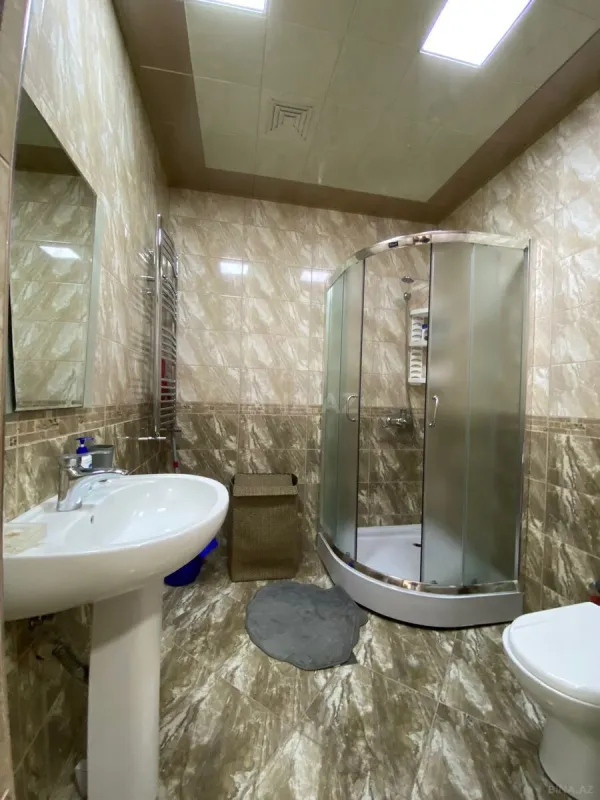 Satılır 2 otaqlı mənzil 100 m²