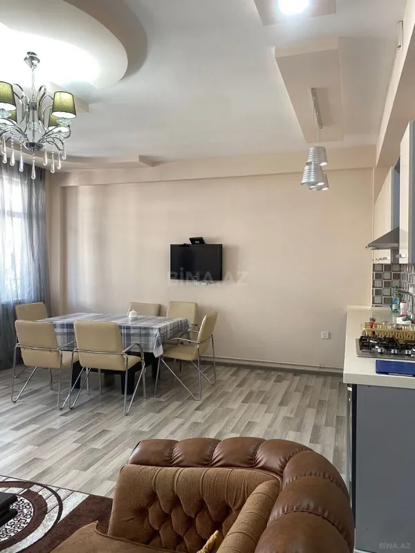 Satılır 2 otaqlı mənzil 100 m²