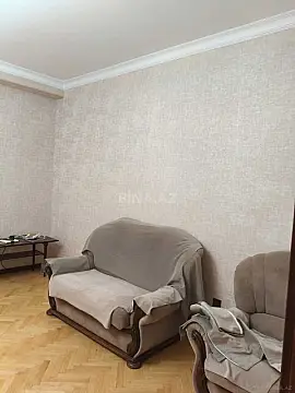 Kirayə verilir 2 otaqlı mənzil 92 m²