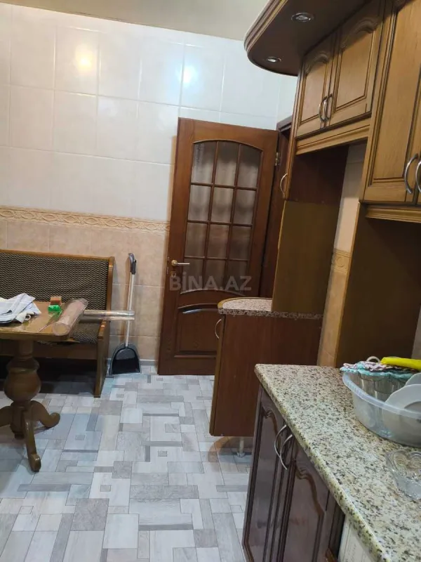 Kirayə verilir 2 otaqlı mənzil 92 m²