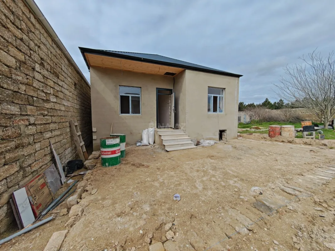 Satılır 3 otaqlı həyət evi 72 m²