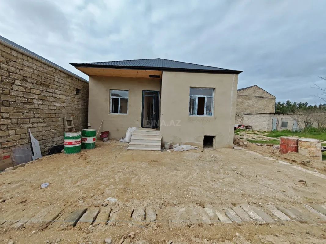 Satılır 3 otaqlı həyət evi 72 m²