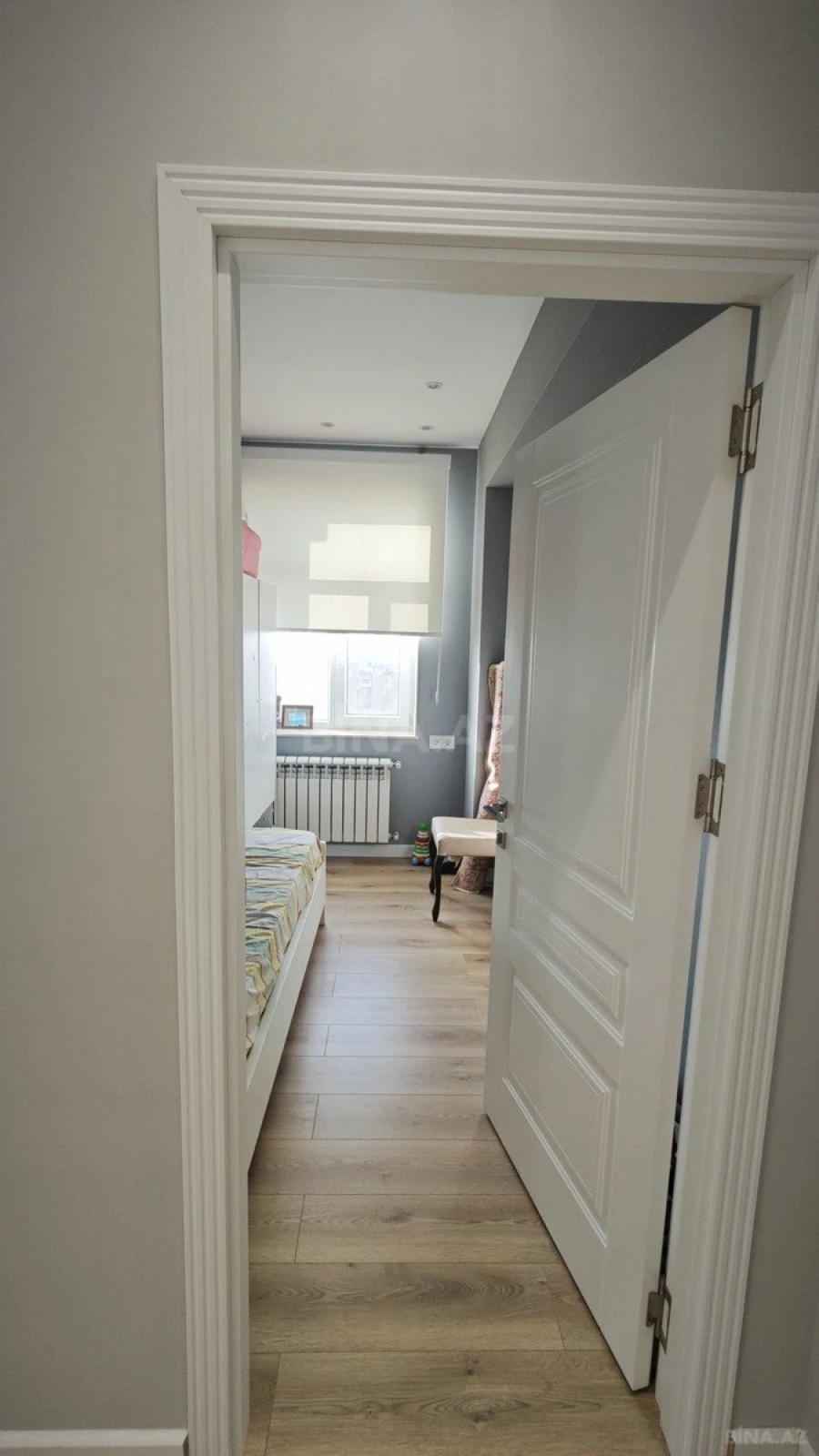 Satılır 4 otaqlı mənzil 100 m²