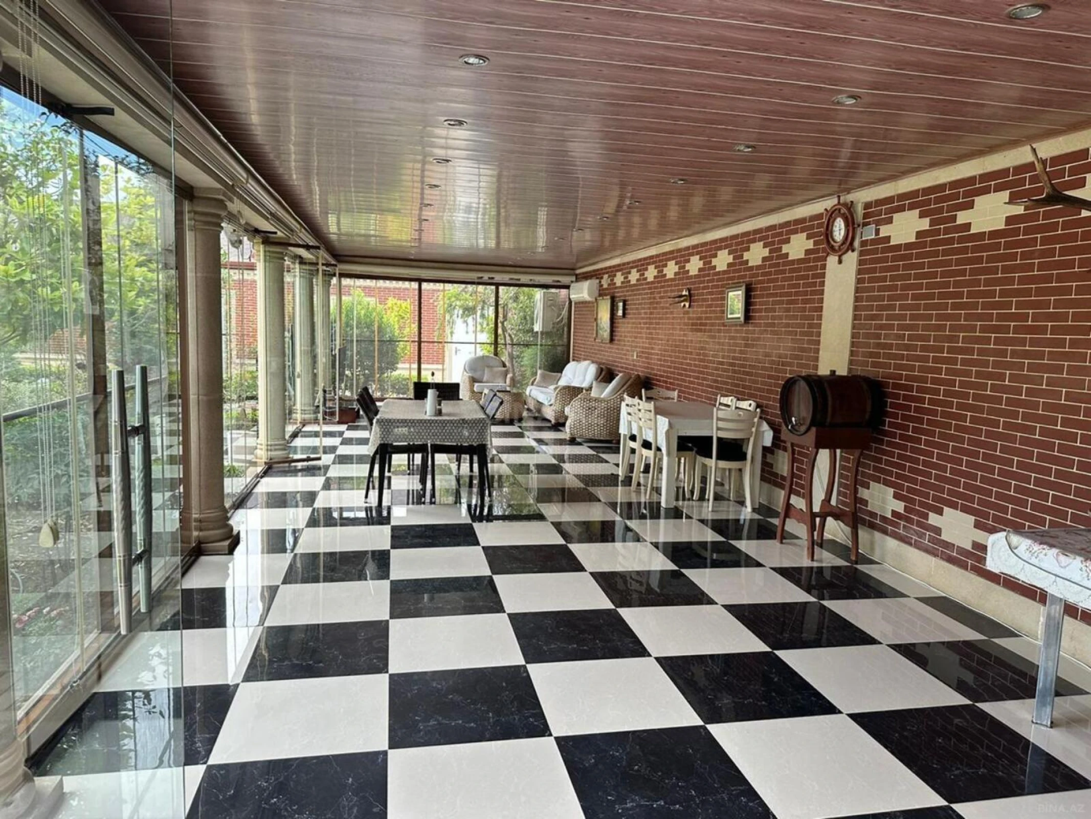 Kirayə verilir 5 otaqlı həyət evi 200 m²