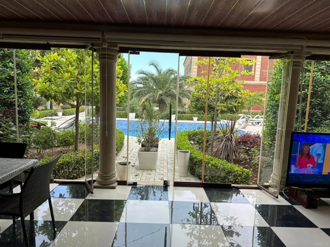 Kirayə verilir 5 otaqlı həyət evi 200 m²